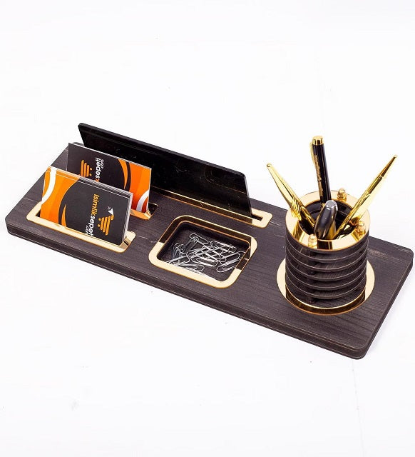 Customizable Wooden Desktop Nameplate with Gold Design